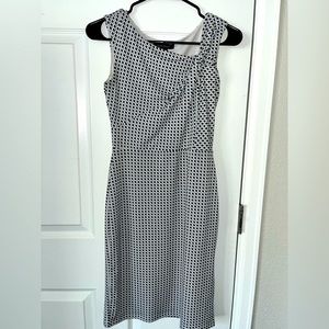 White House Black Market Black/White Squared Print Mini Dress, size 00